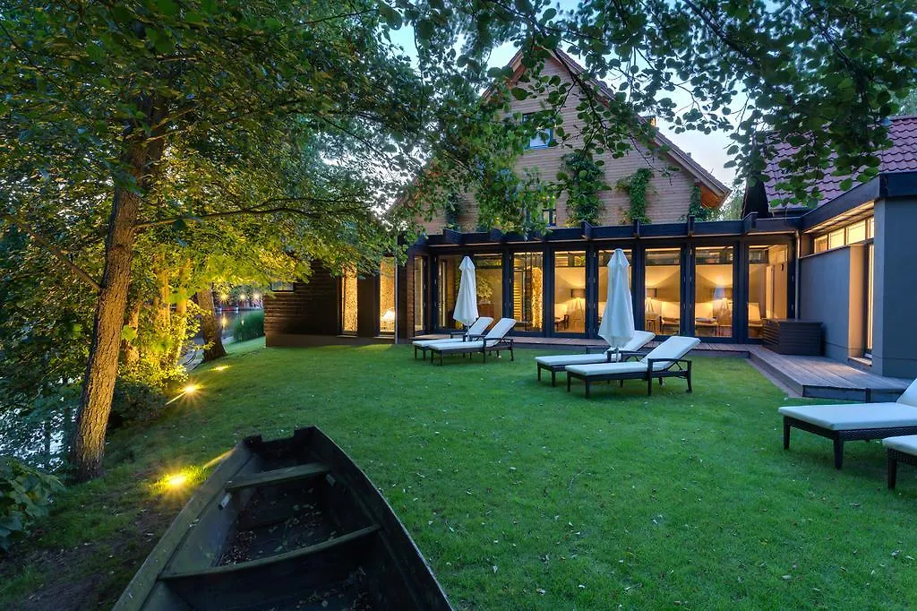 Hotel Strandhaus - Boutique Resort & Spa-1